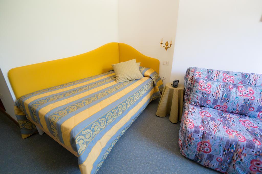 Albergo Benito Ponte nellʼAlpi Buitenkant foto